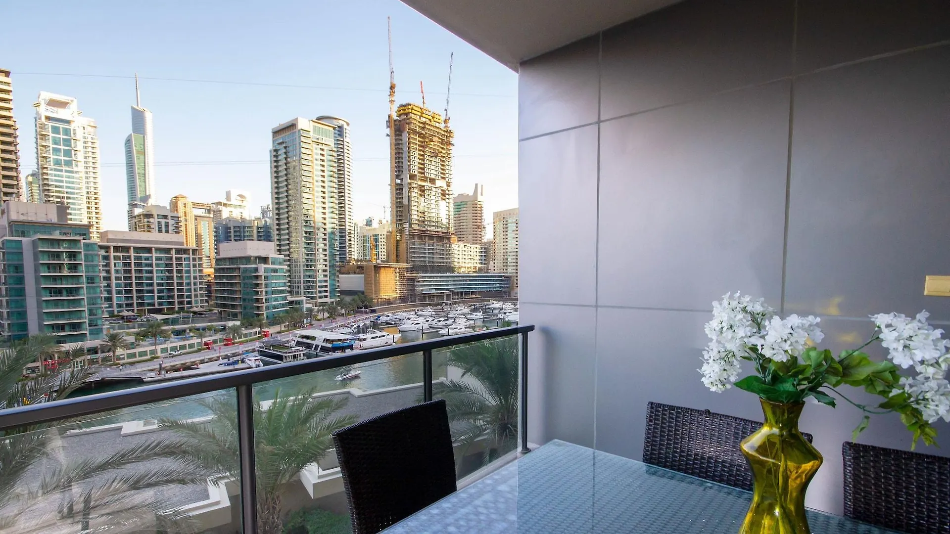 Dream Inn - Apartment Near Dubai Marina, Al Sahab Tower United Arab Emirates